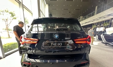 BMW iX3 2026 31