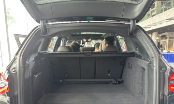 BMW iX3 2026 32