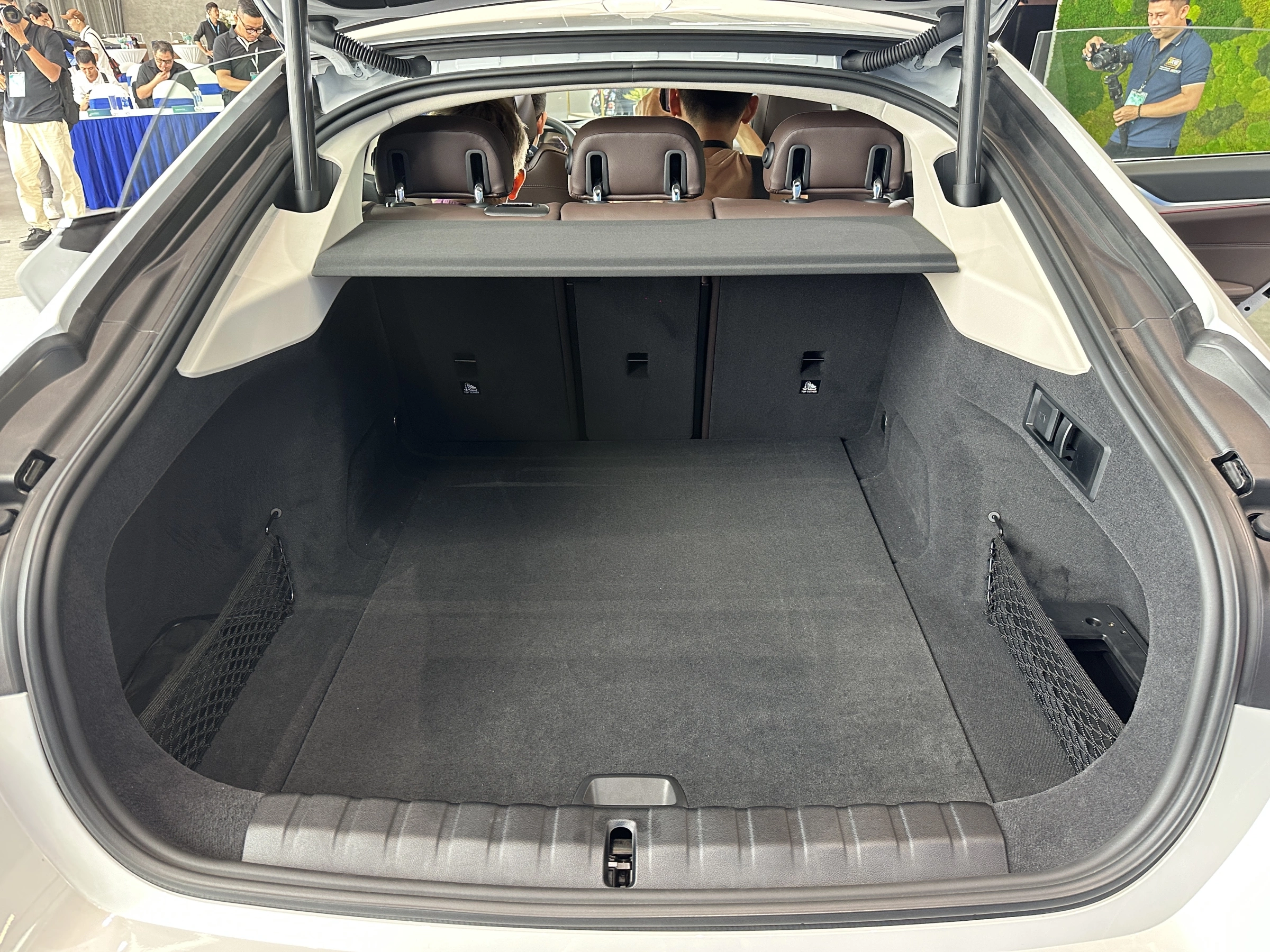 BMW i4 2026 10