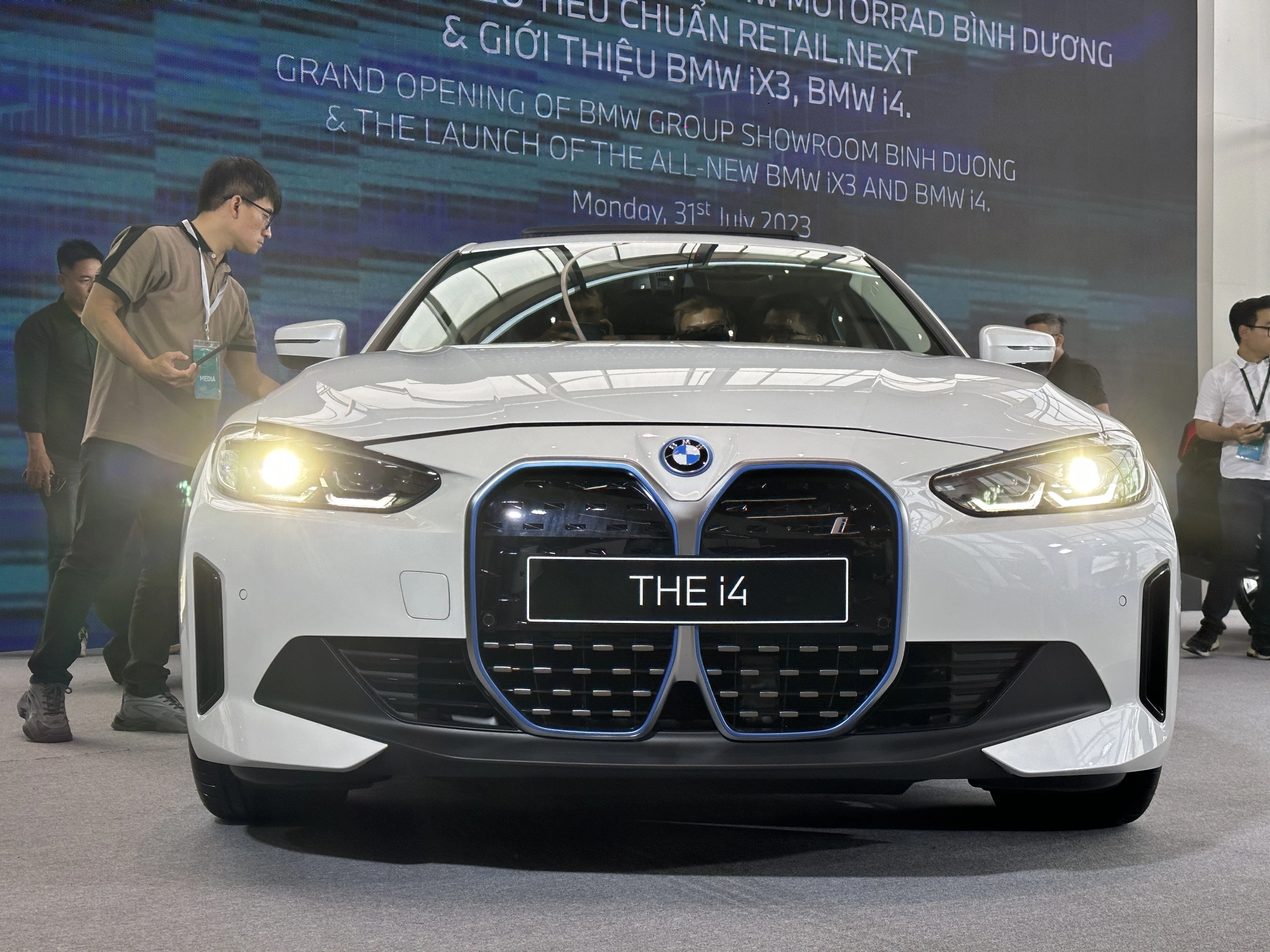 BMW i4 2026 3
