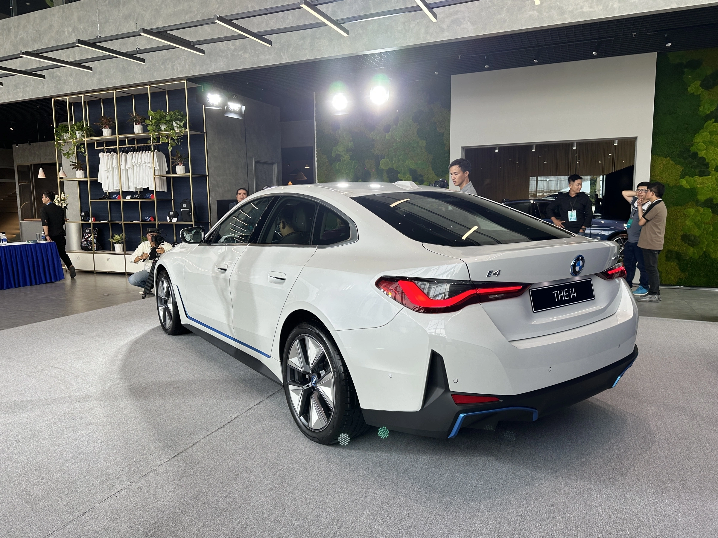 BMW i4 2026 6