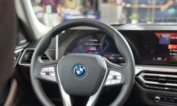 BMW i4 2026 33