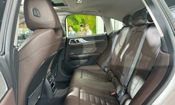 BMW i4 2026 36