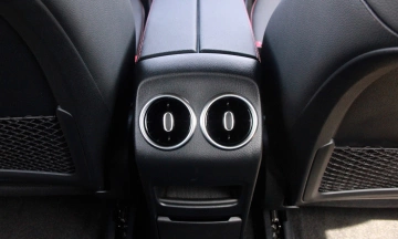 Mercedes EQB 2026 21