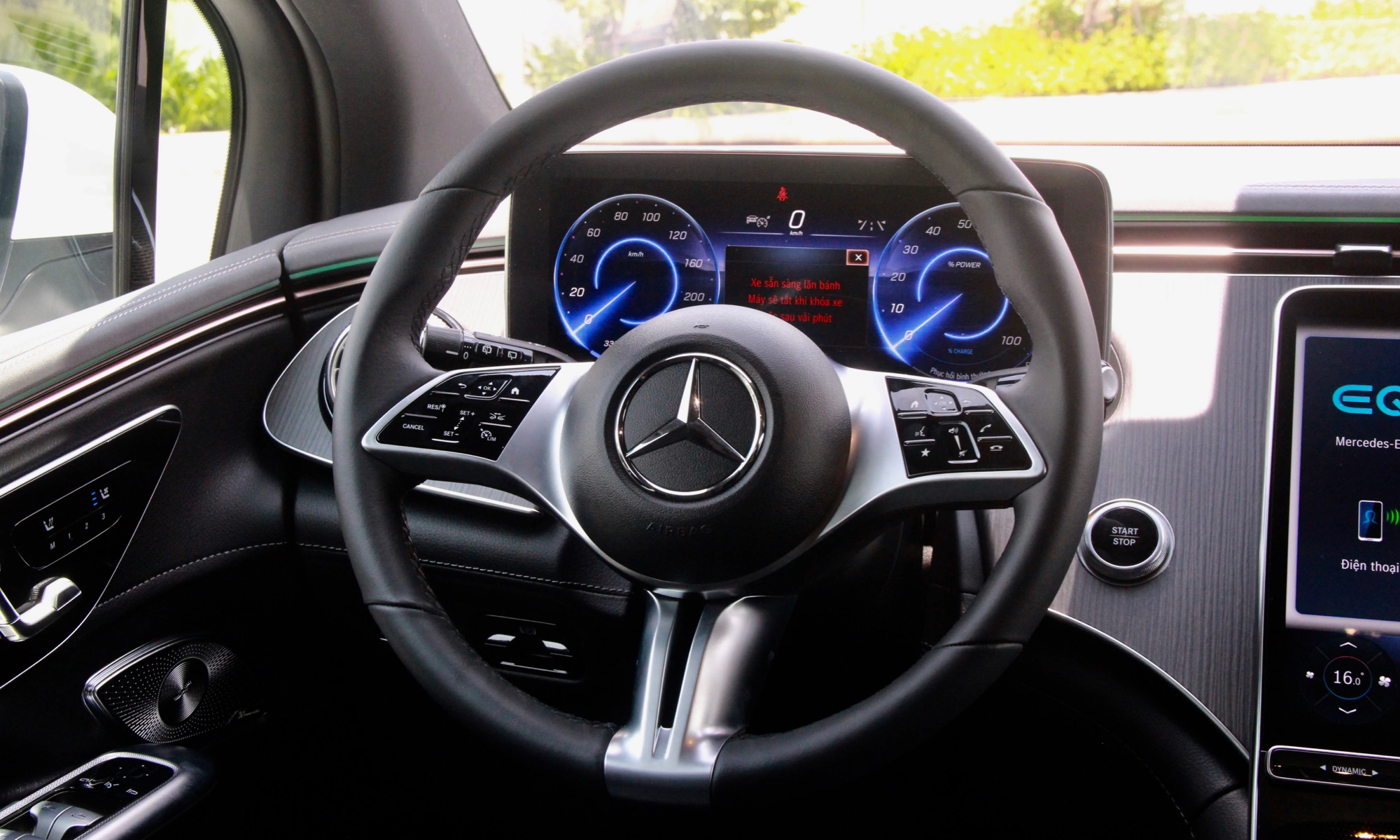Mercedes EQE SUV 2026 9