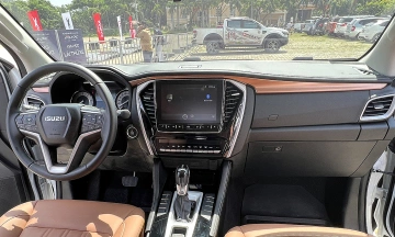 Isuzu mu-X 2026 33