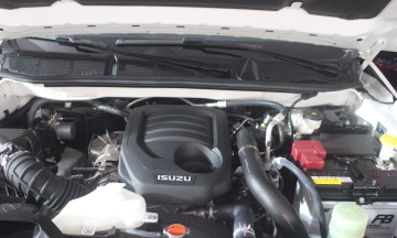 Isuzu mu-X 2026 32
