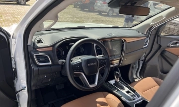 Isuzu mu-X 2026 34