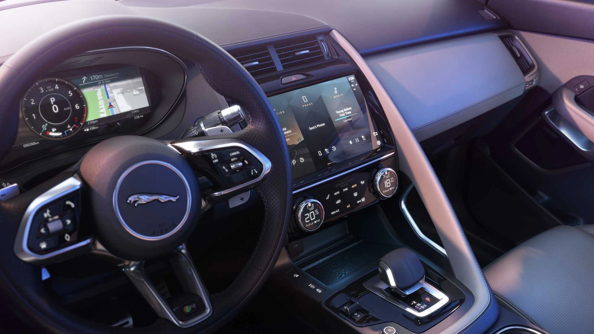 Jaguar E-Pace 2026 12