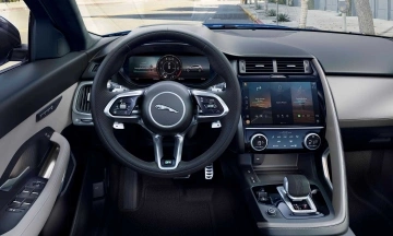 Jaguar E-Pace 2026 35
