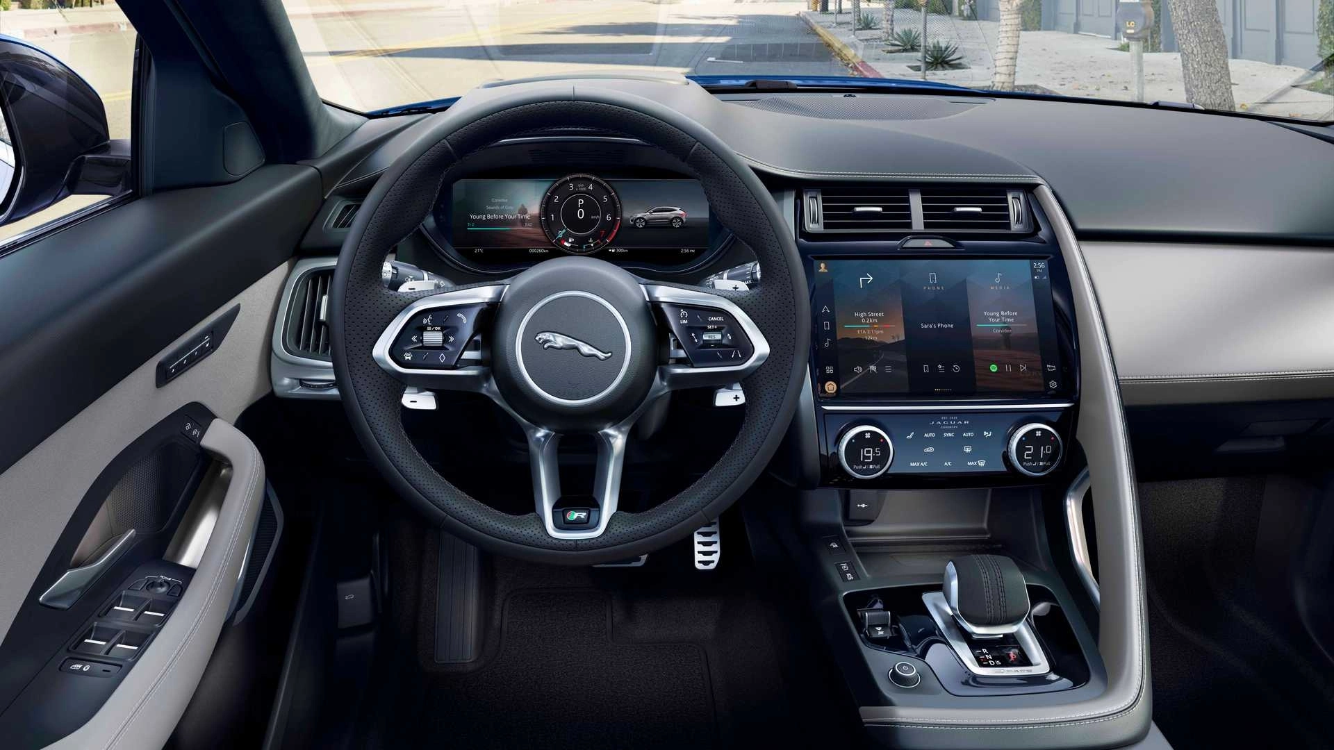 Jaguar E-Pace 2026 14