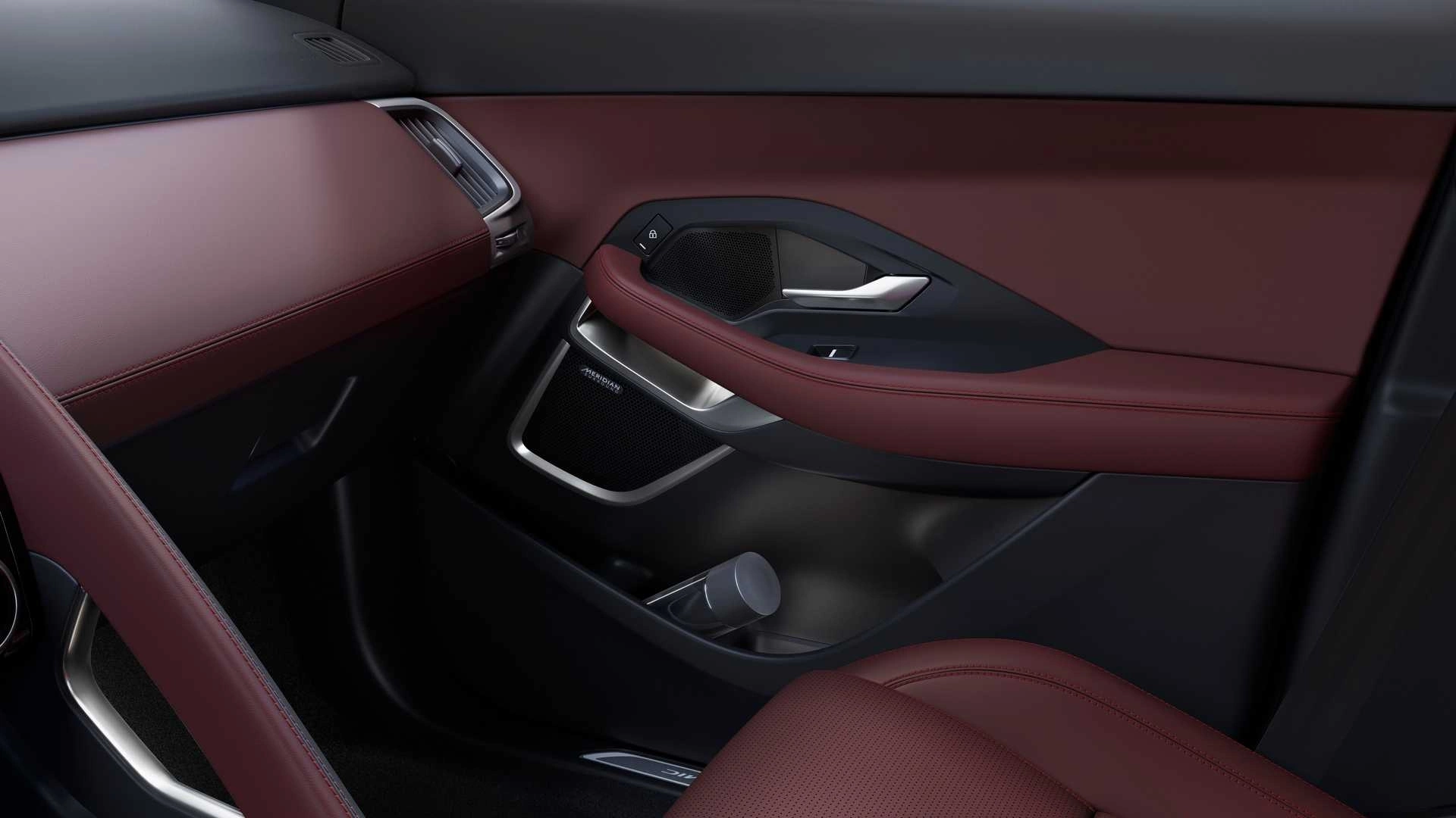 Jaguar E-Pace 2026 17