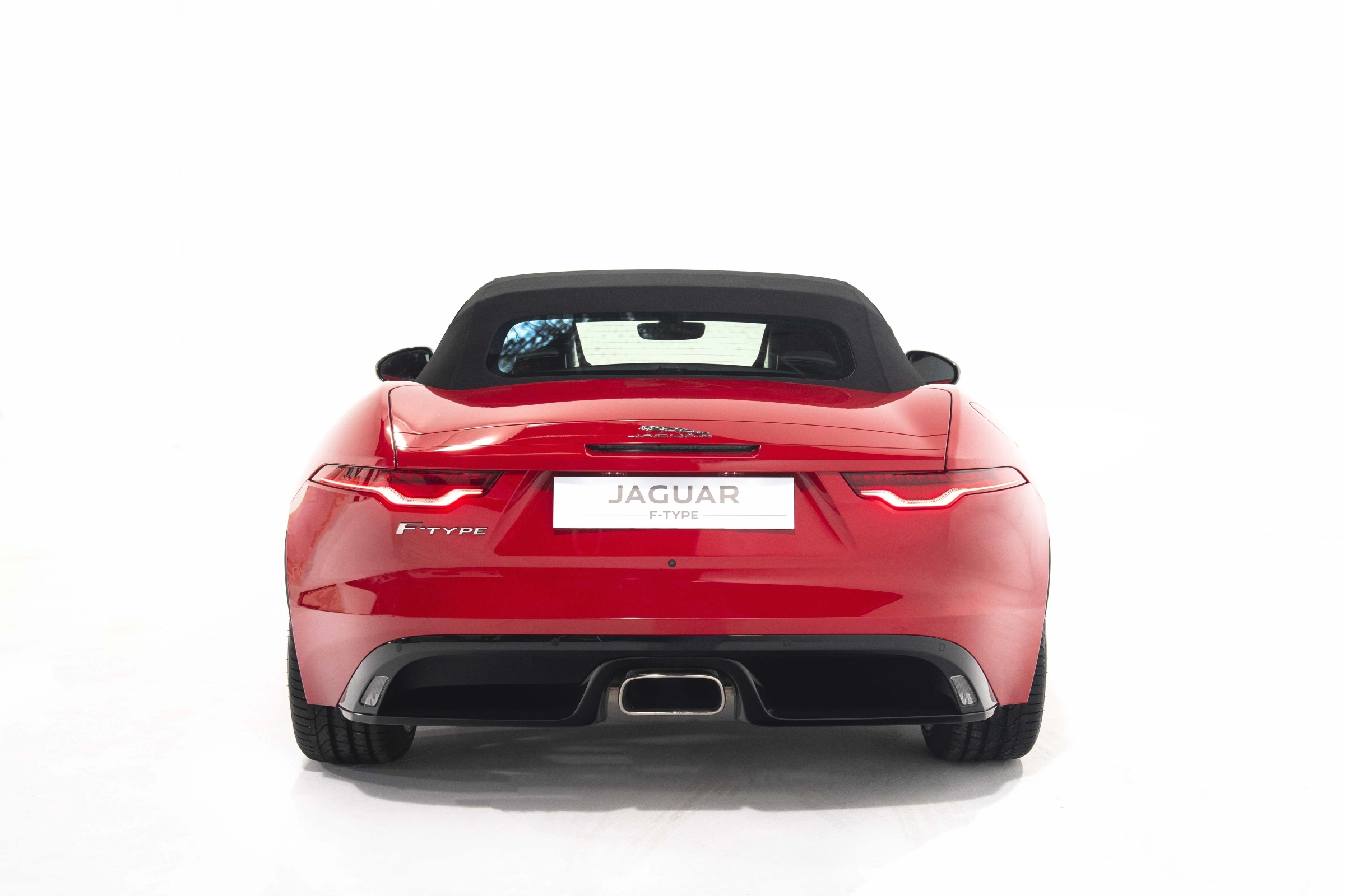 Jaguar F-Type 2026 7