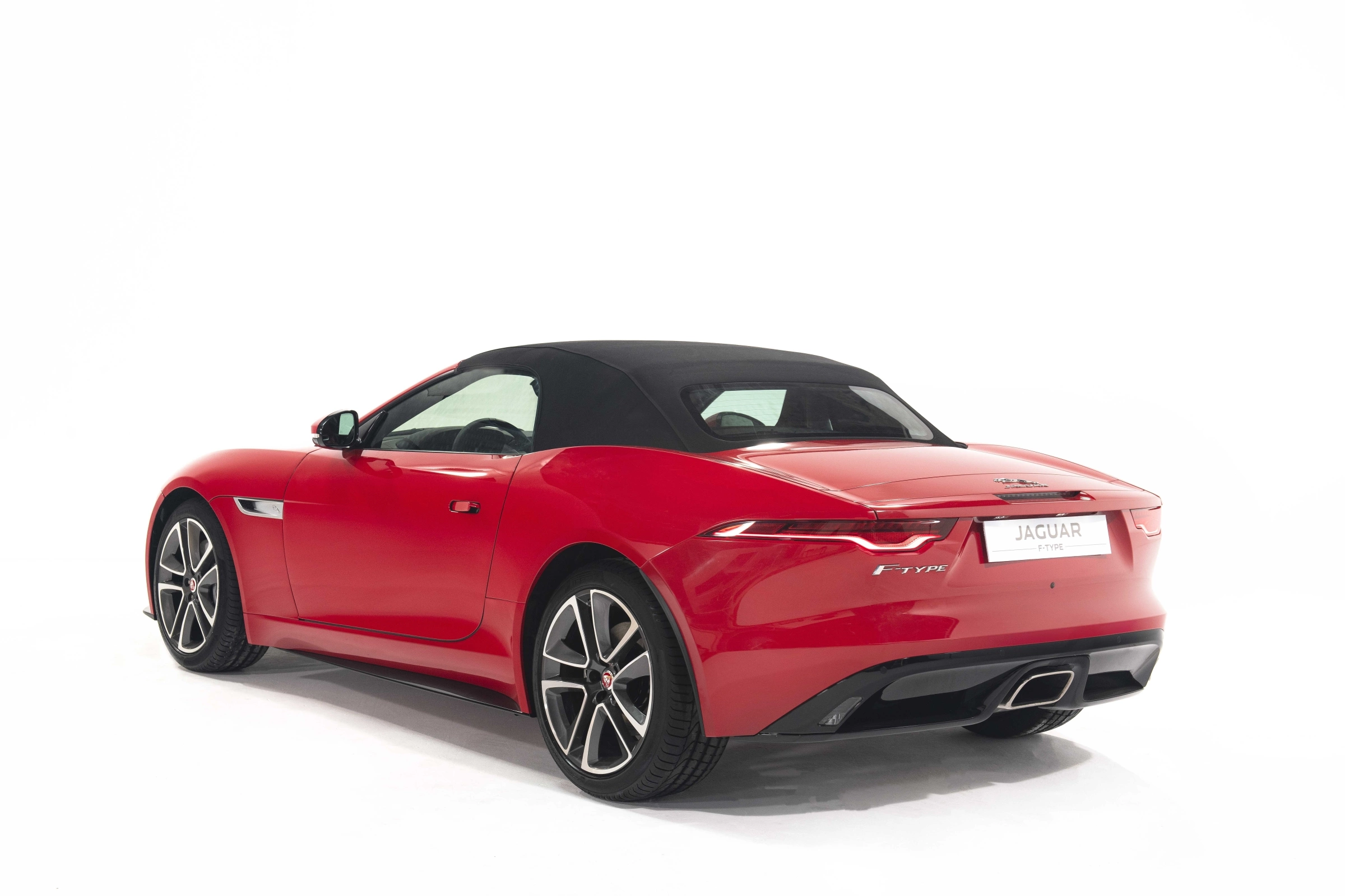 Jaguar F-Type 2026 8