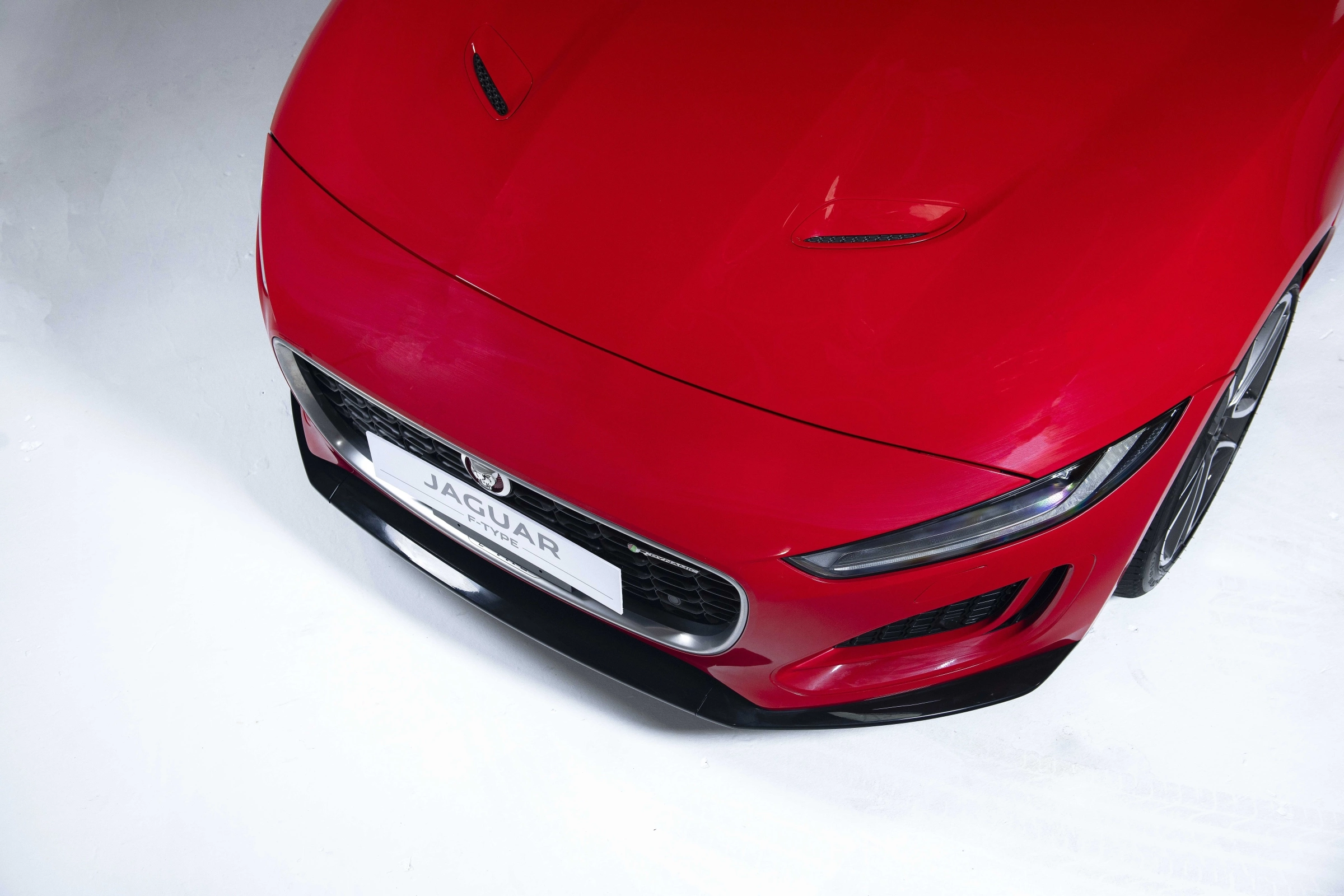 Jaguar F-Type 2026 15
