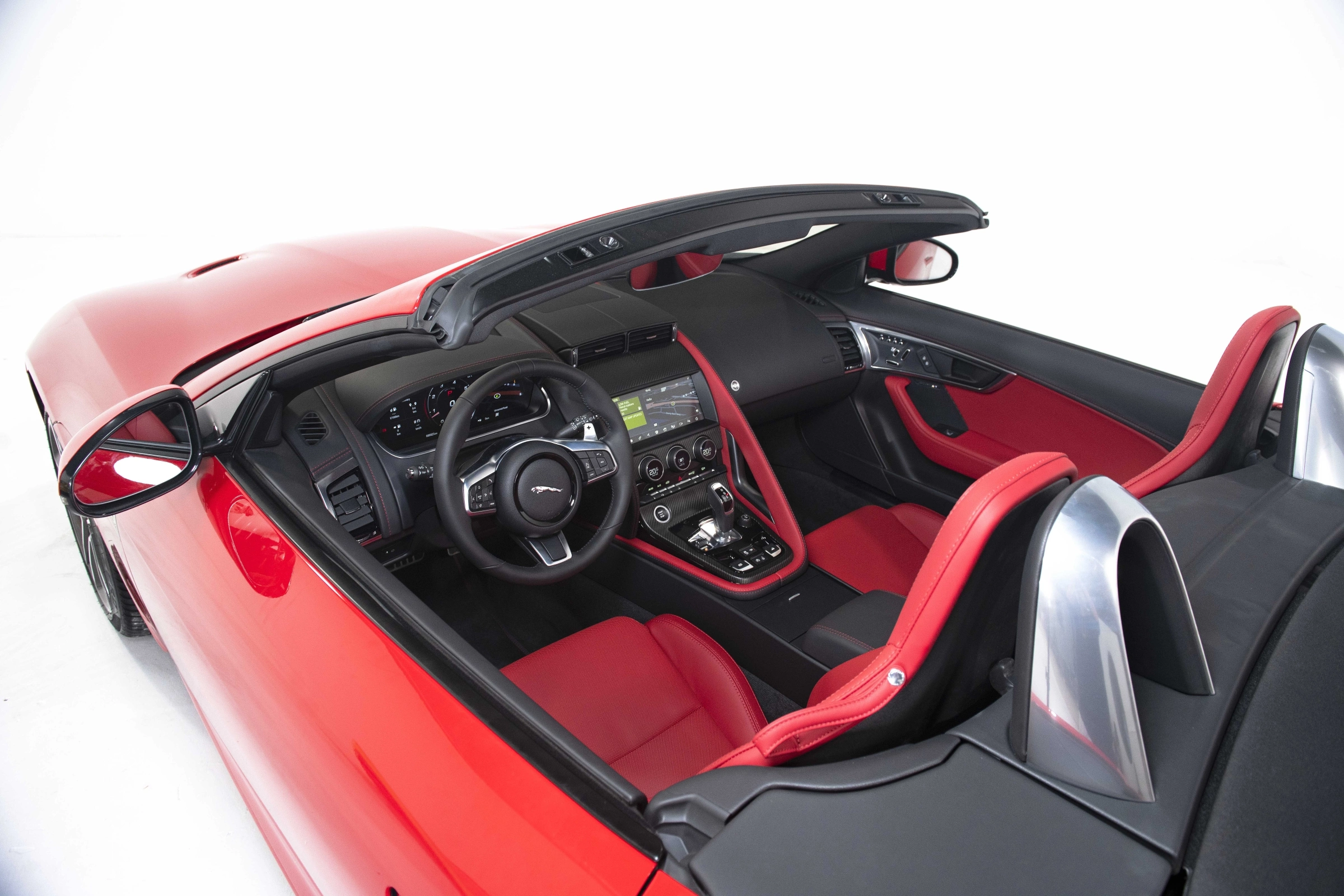 Jaguar F-Type 2026 27