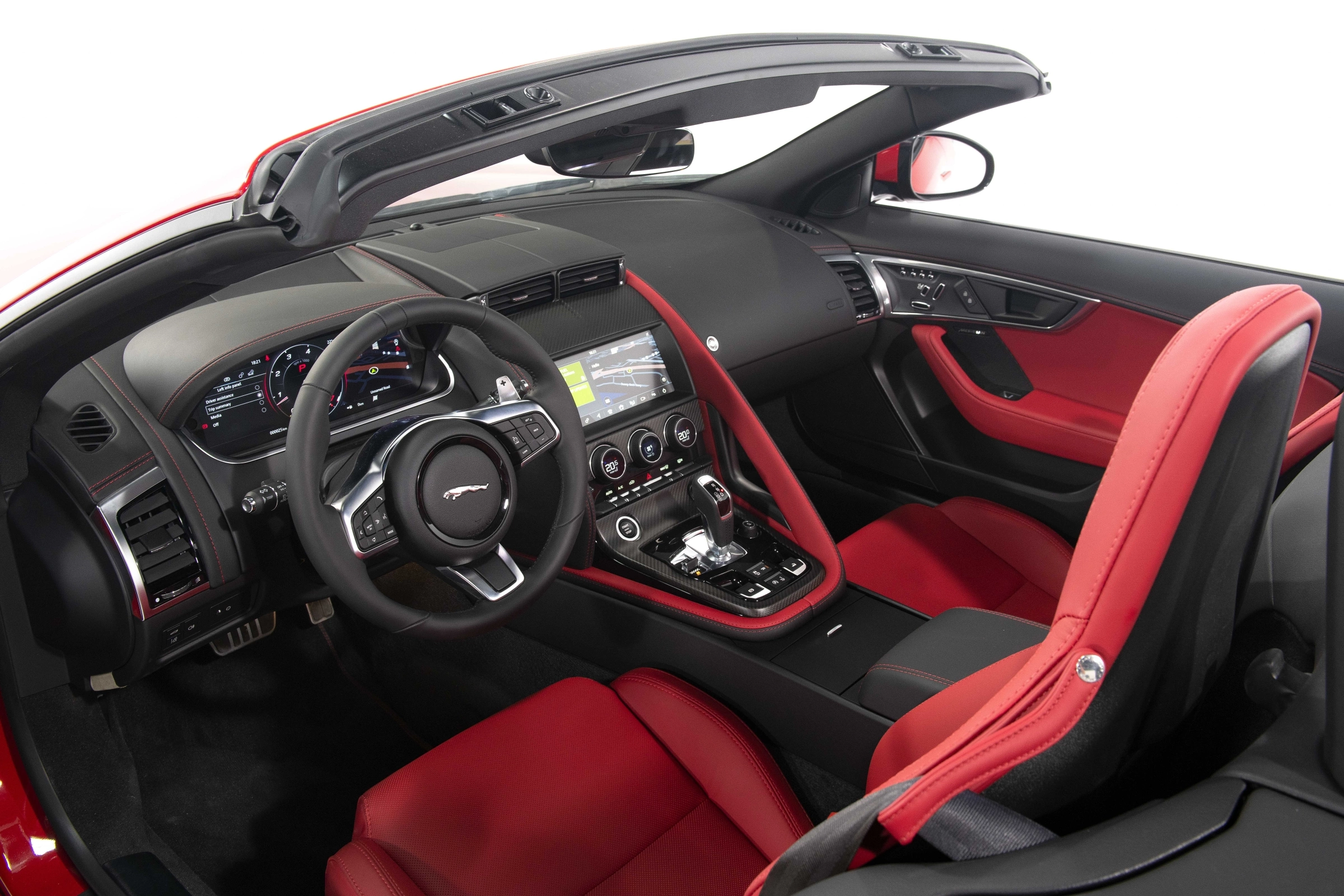 Jaguar F-Type 2026 18