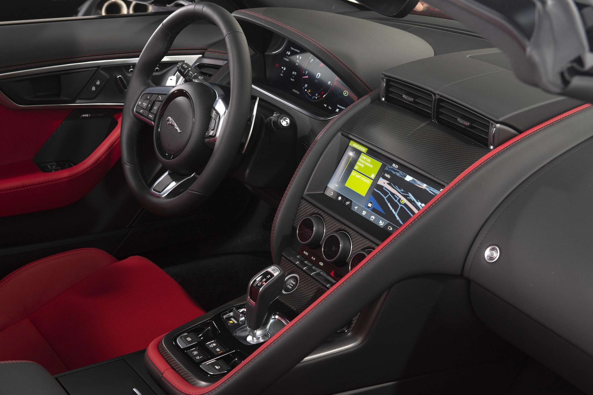 Jaguar F-Type 2026 20