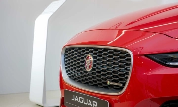 Jaguar XE 2026 34