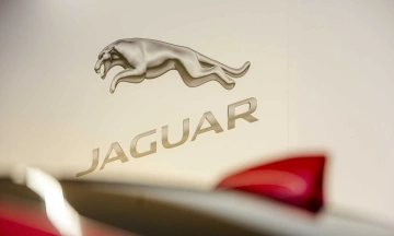 Jaguar XE 2026 32