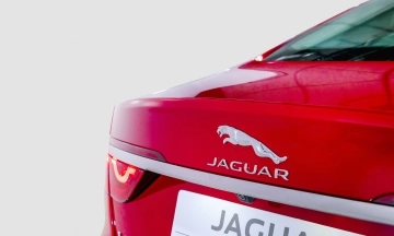 Jaguar XF 2026 24