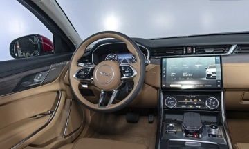 Jaguar XF 2026 30