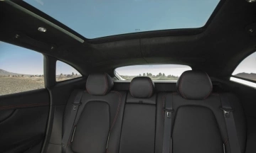 Aston Martin DBX 2026 27