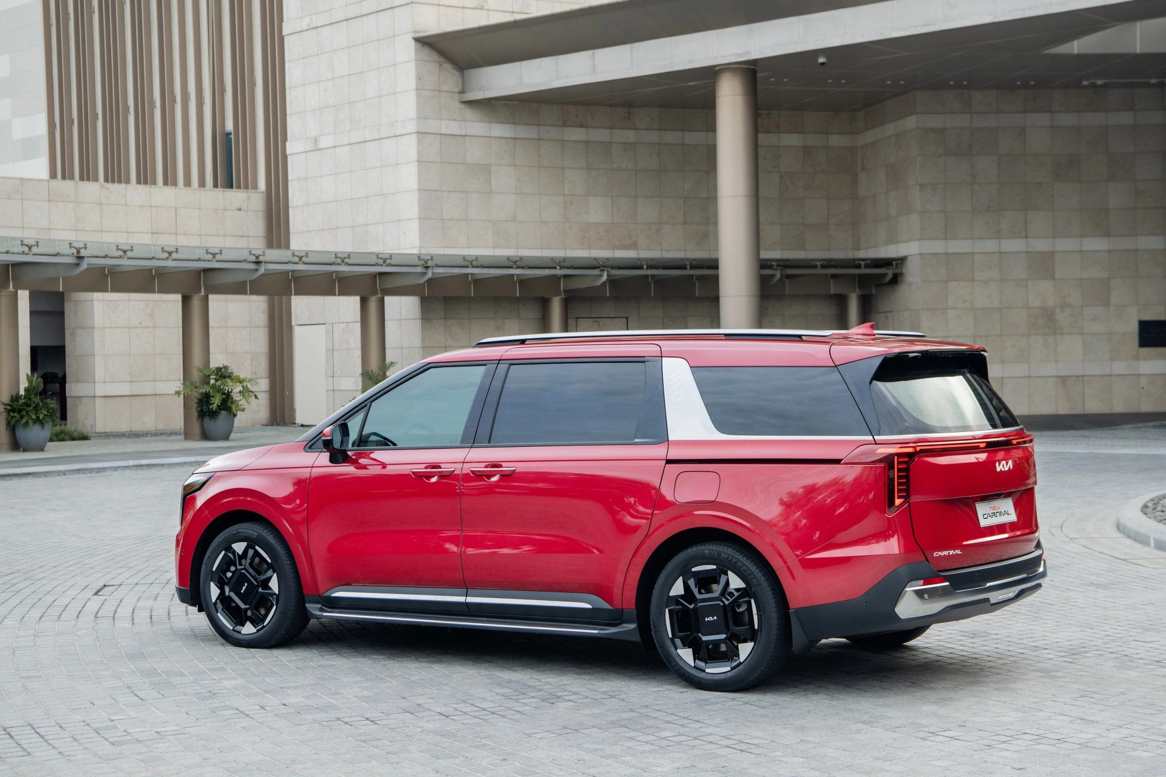 Kia Carnival 2026 4