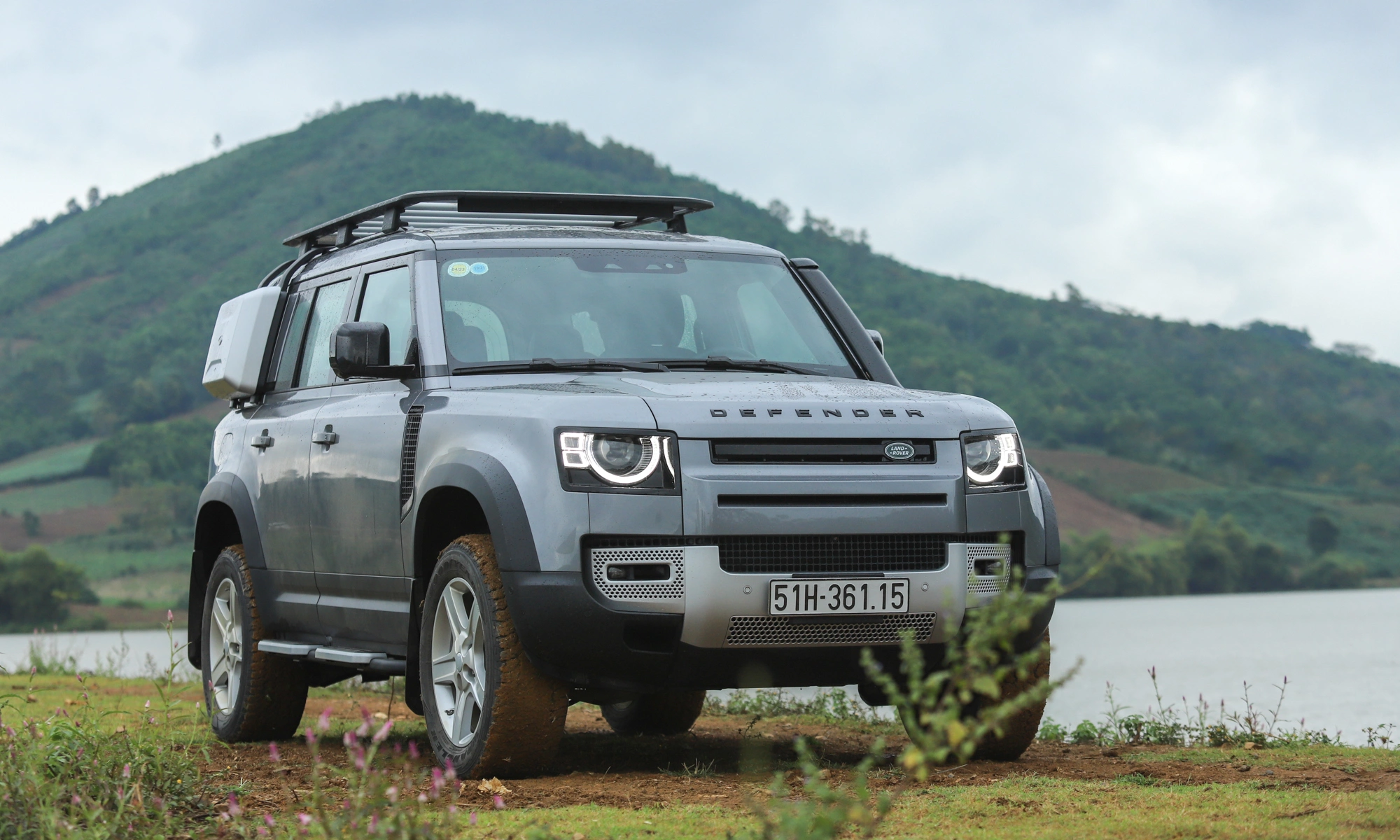 Land Rover Defender 130 2026