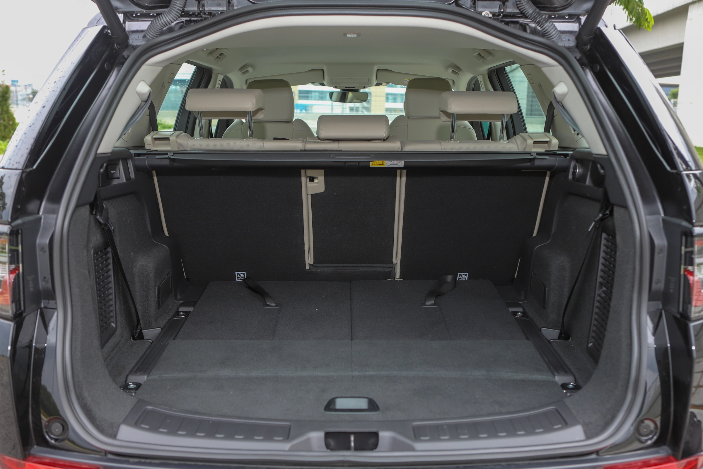 Land Rover Discovery Sport 2026 8
