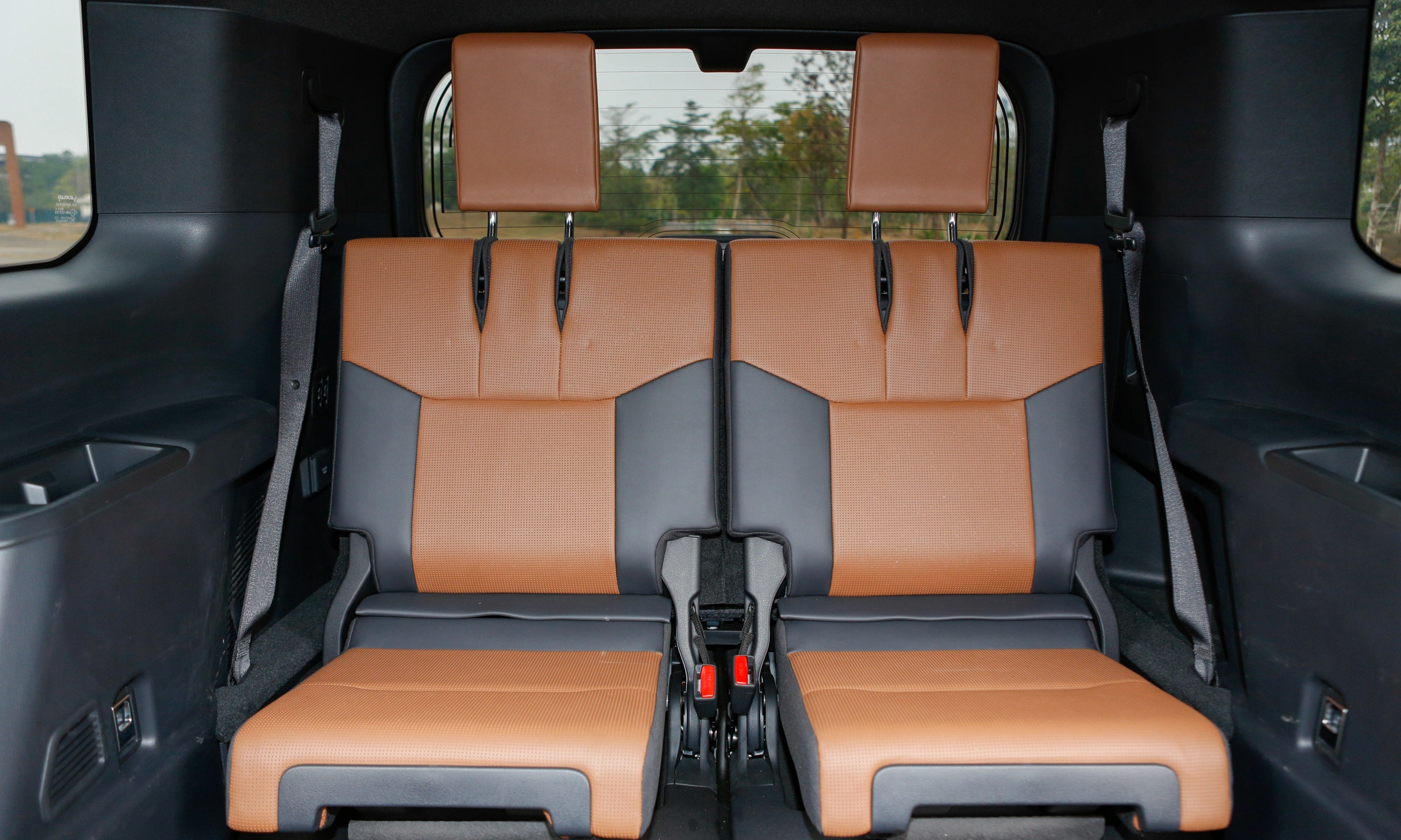Lexus GX 2026 43