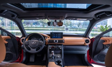 Lexus IS 2026 15