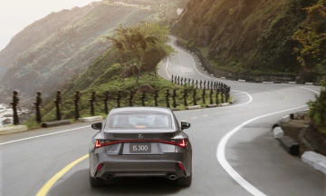 Lexus IS 2026 11