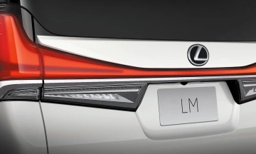 Lexus LM 2026 19
