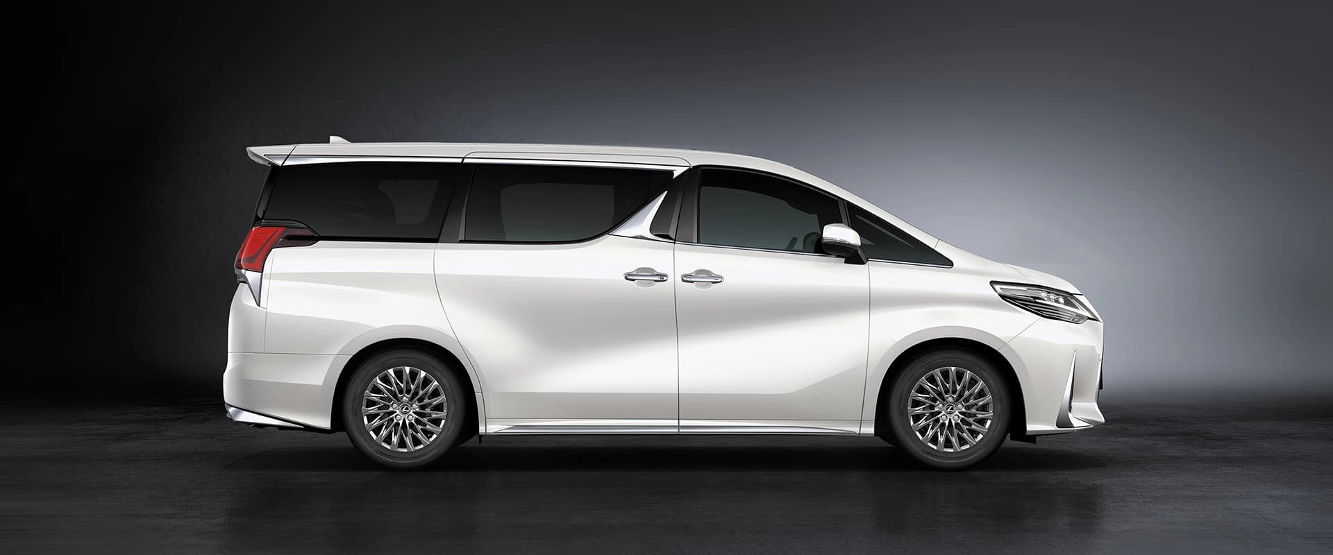 Lexus LM 2026 6