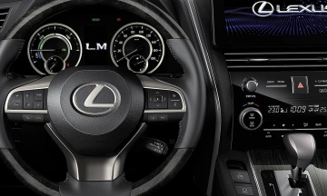 Lexus LM 2026 23