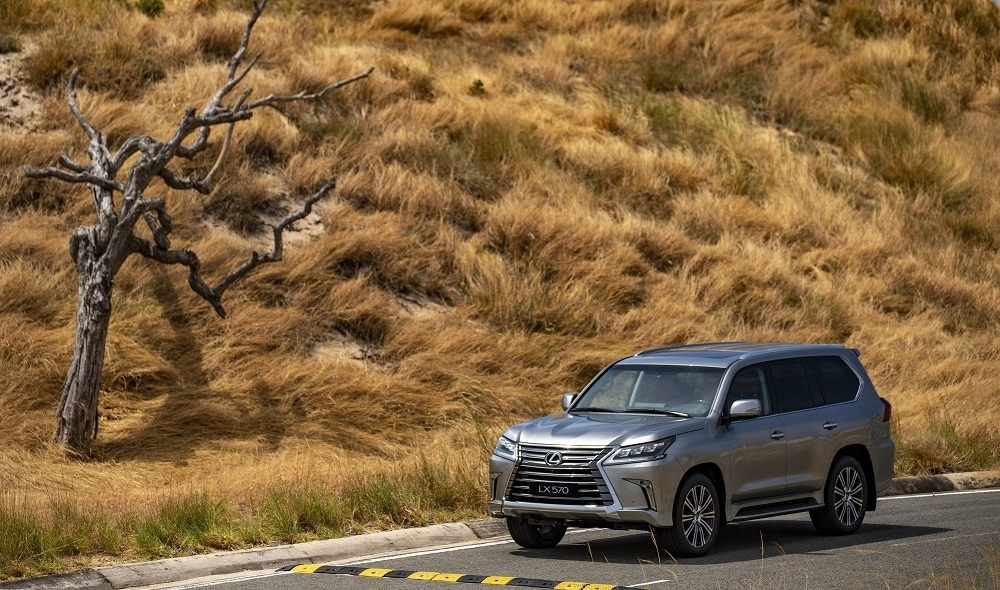Lexus LX 2026