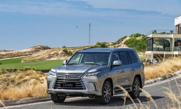 Lexus LX 2026 12