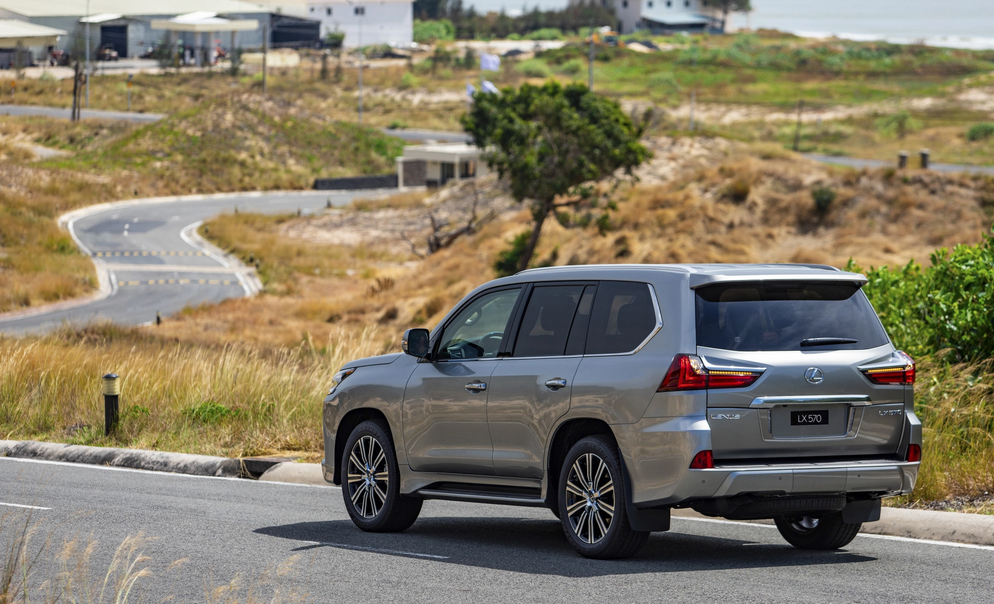 Lexus LX 2026 5
