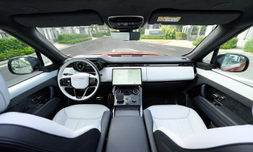 Land Rover Range Rover Sport 2023 28