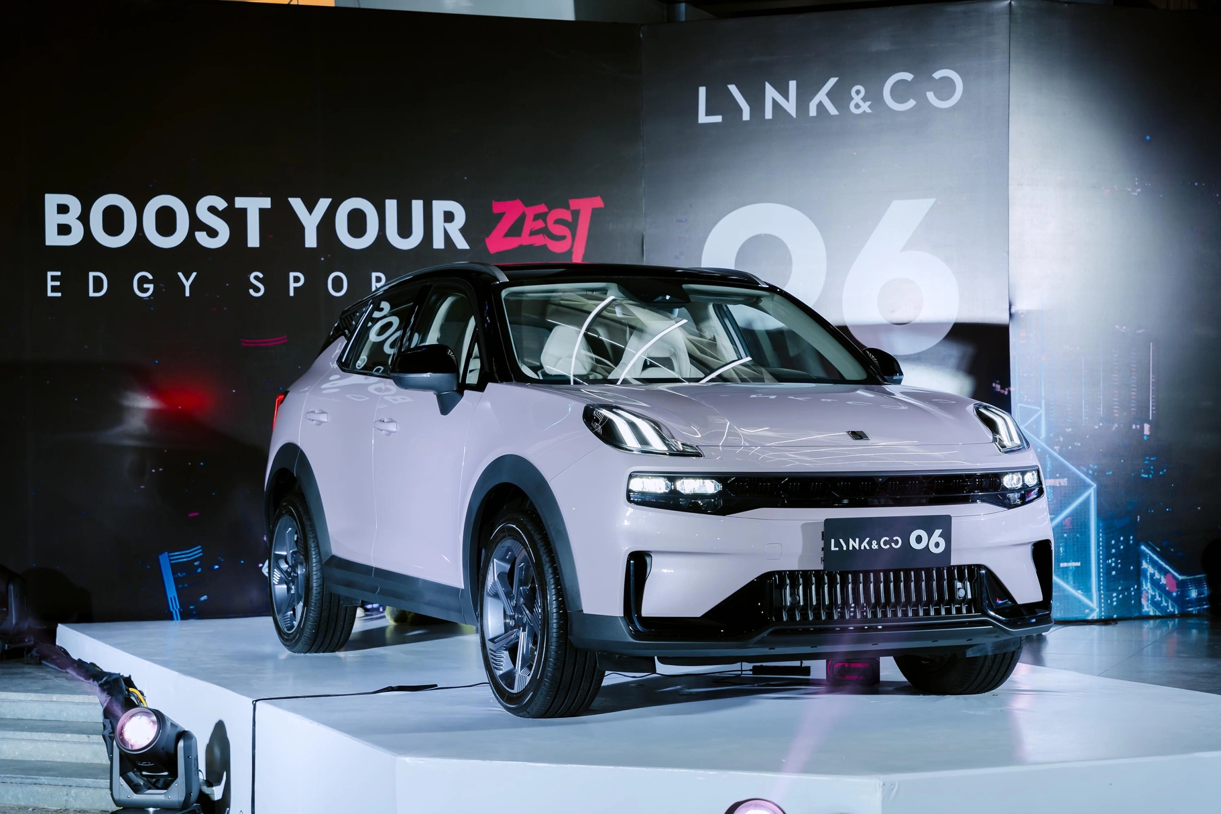 Lynk & Co 06 2026 35