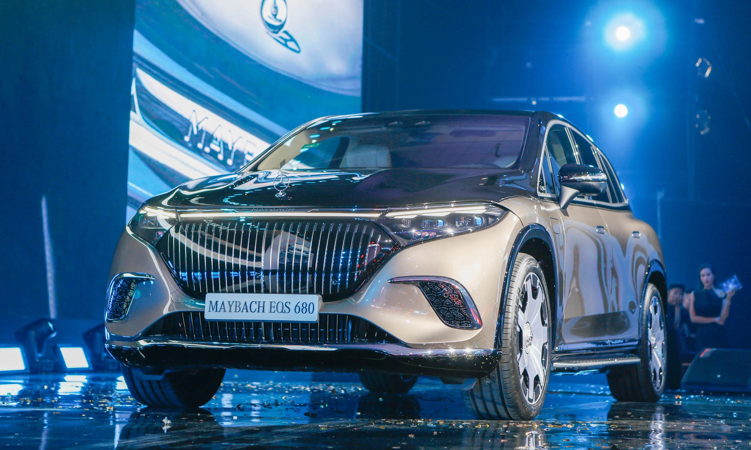 Mercedes Maybach EQS SUV 2026 4