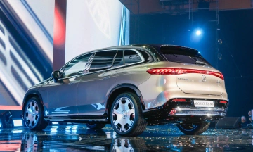 Mercedes Maybach EQS SUV 2026 29