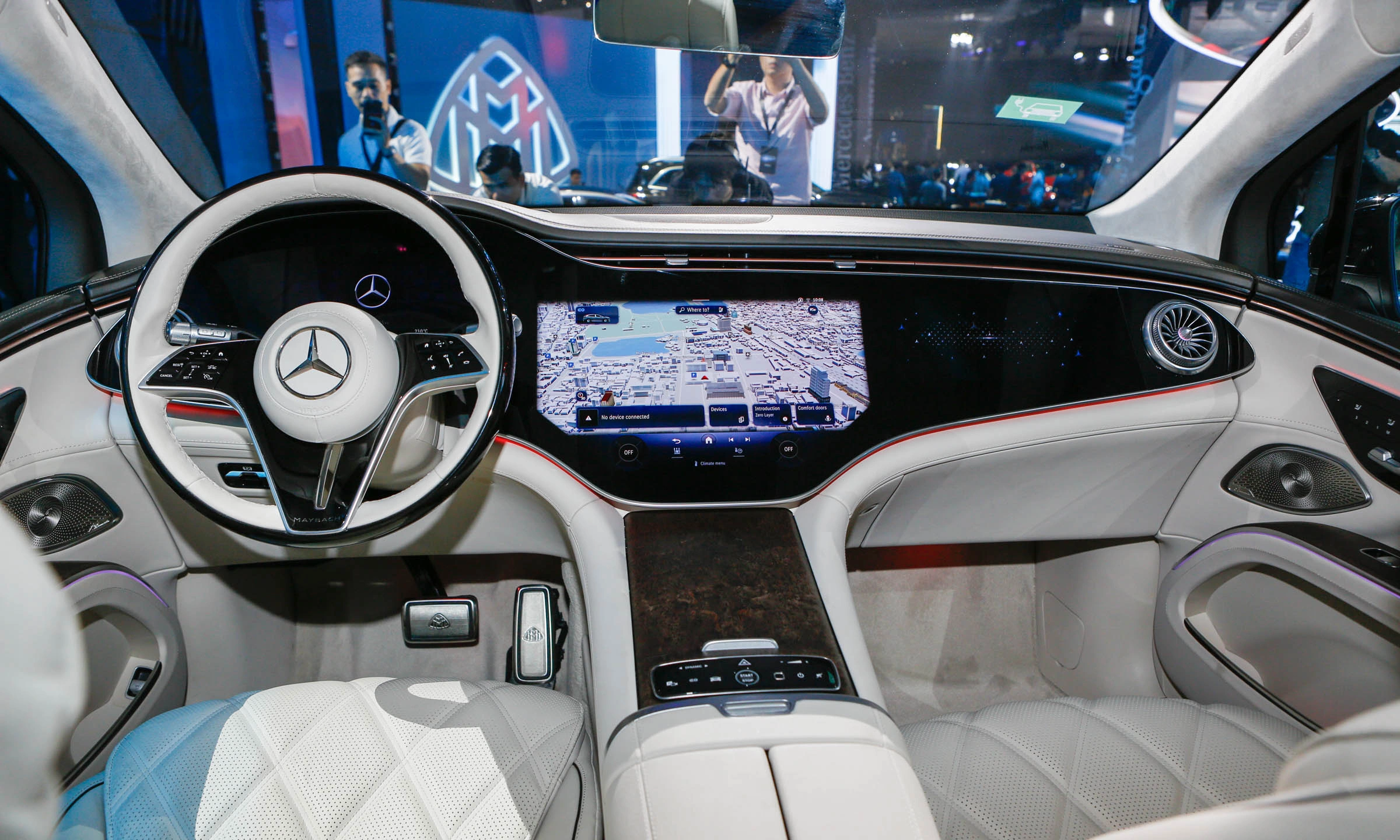 Mercedes Maybach EQS SUV 2026 16