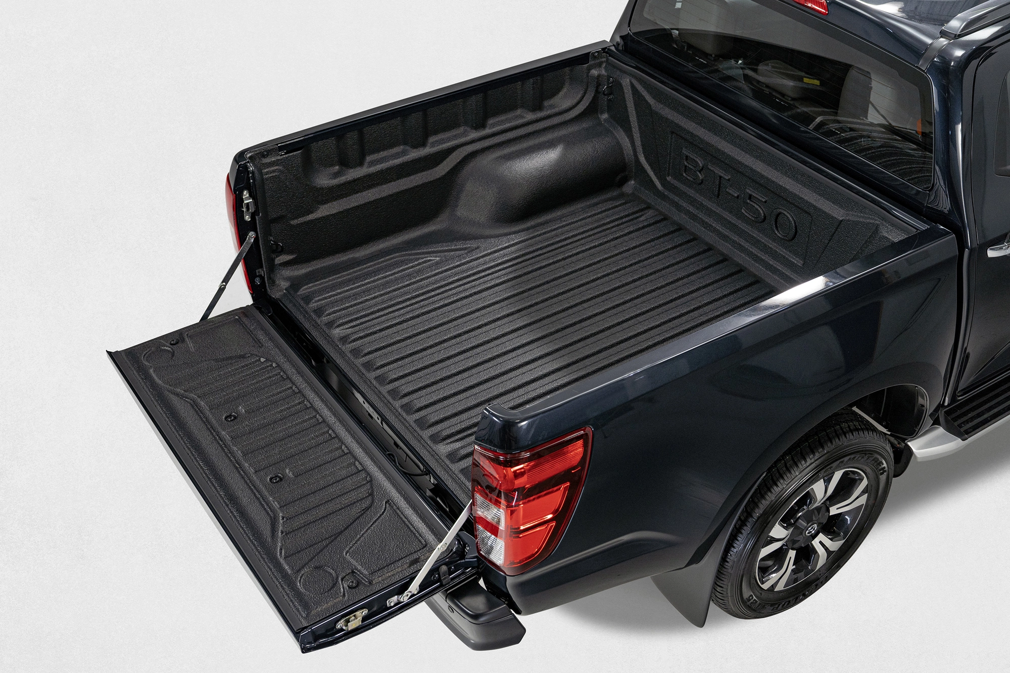 Mazda BT-50 2026 7