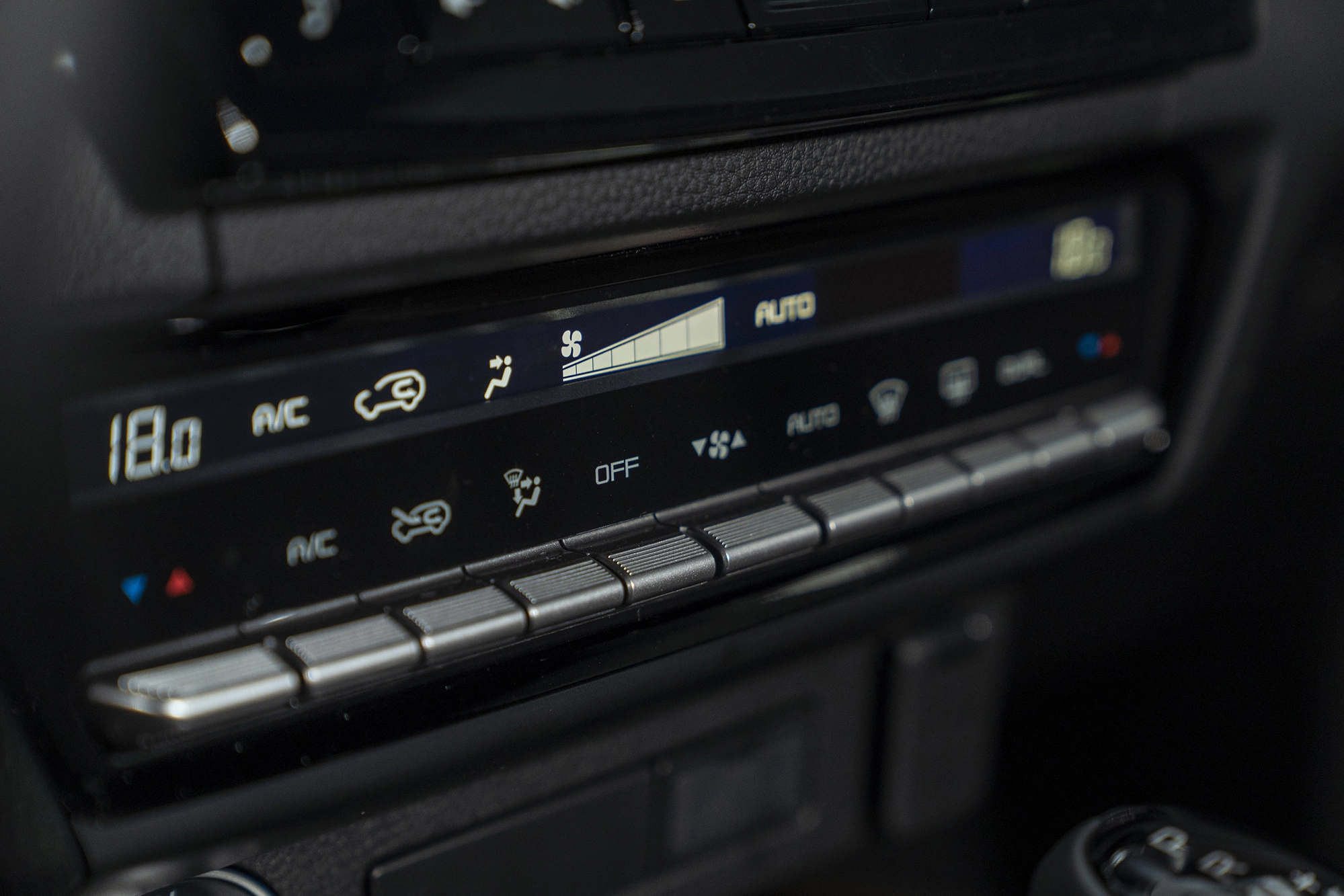 Mazda BT-50 2026 12