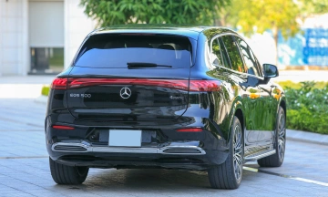 Mercedes EQS SUV 2026 47