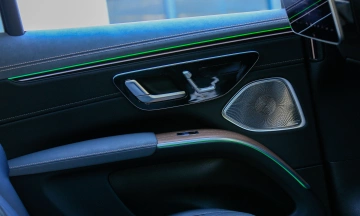 Mercedes EQS SUV 2026 72