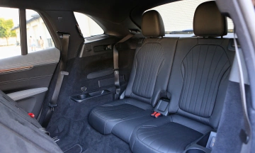 Mercedes EQS SUV 2026 73