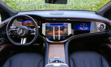 Mercedes EQS SUV 2026 76